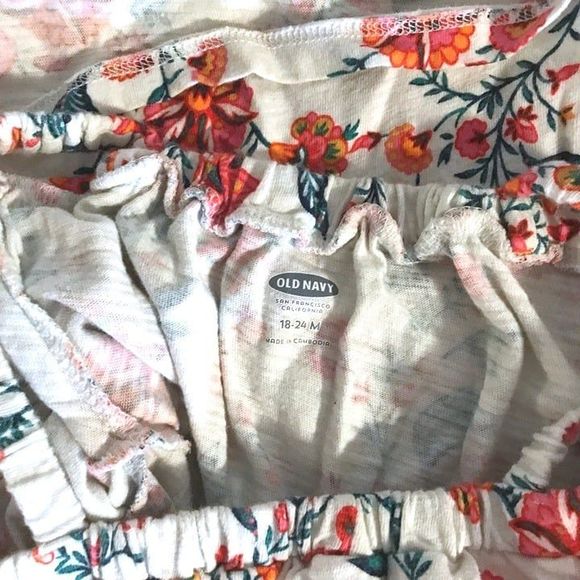 FINAL PRICE! Like New 18-24mo Off Shoulder Floral Cream Top Like New Old Navy - Picture 6 of 6
